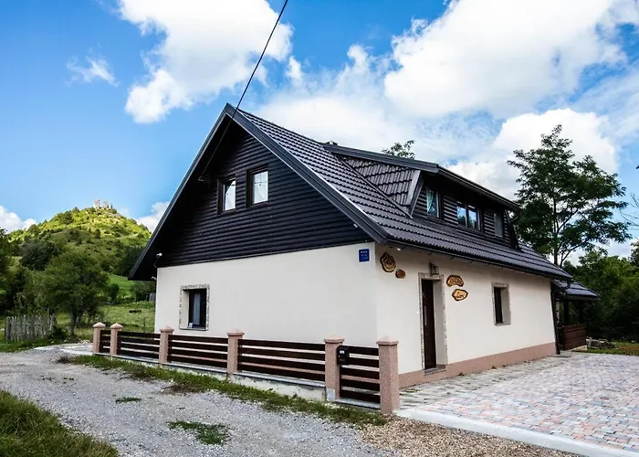 Apartmani Lara Modrus-Kuca Za Odmor